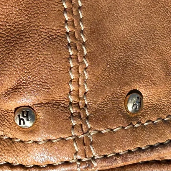 Hayden-Harnett Brown Leather Havana Hobo Spacious Bag Magnetic Closure - Picture 6 of 15